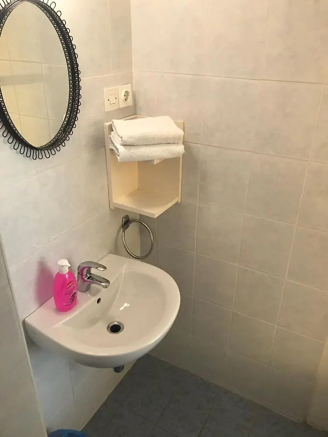Summer Rooms Baska 2 Guest house Baska (Krk)