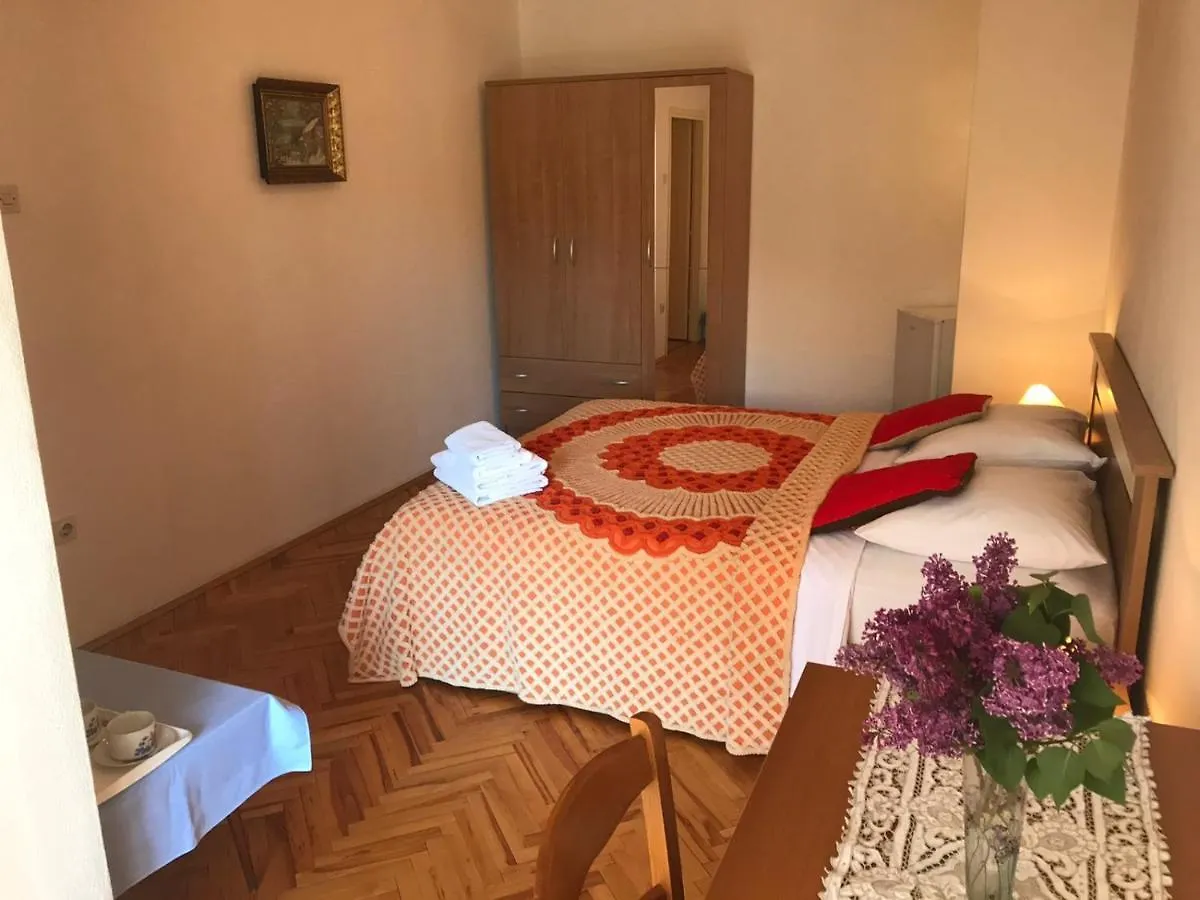 Summer Rooms Baska 2 Baska (Krk)